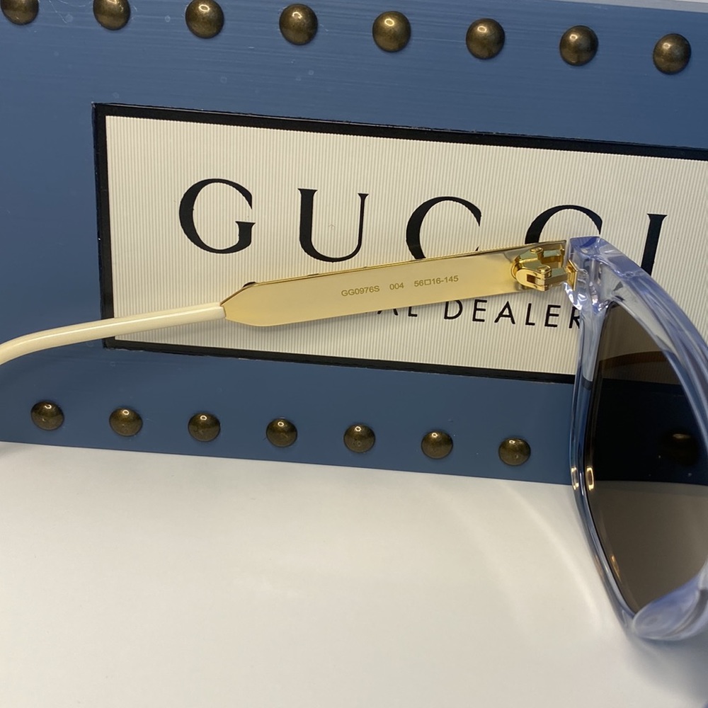 GUCCI Gold Square Unisex Sunglasses
GG0976S 004 56 - Picture 11 of 16